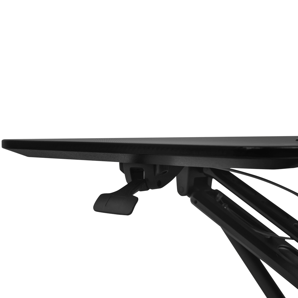 REKT-MobileDeskBlack-SofaEdition-00011_web