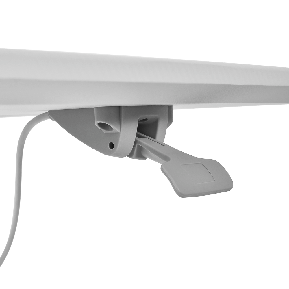 REKT-MobileDeskWhite-00024_web