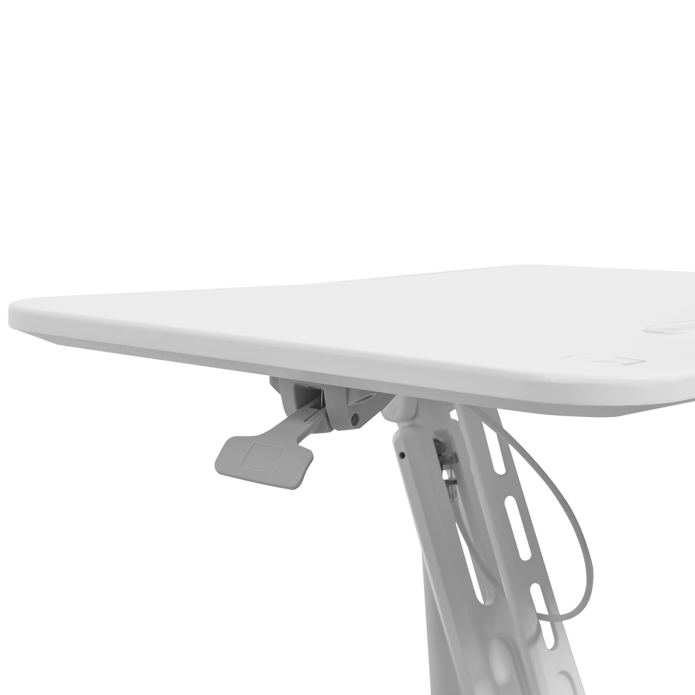 REKT-MobileDeskWhite-SofaEdition-00005_web